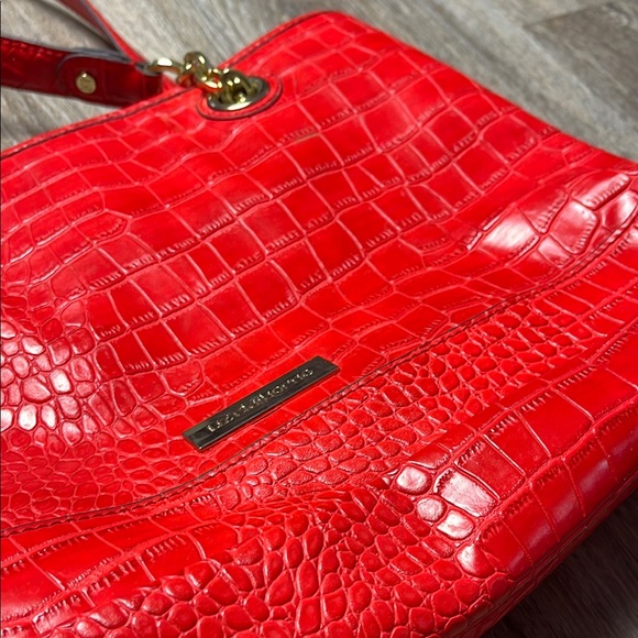 Liz Claiborne Red Crocodile-Embossed Purse/Tote Bag - Picture 11 of 12